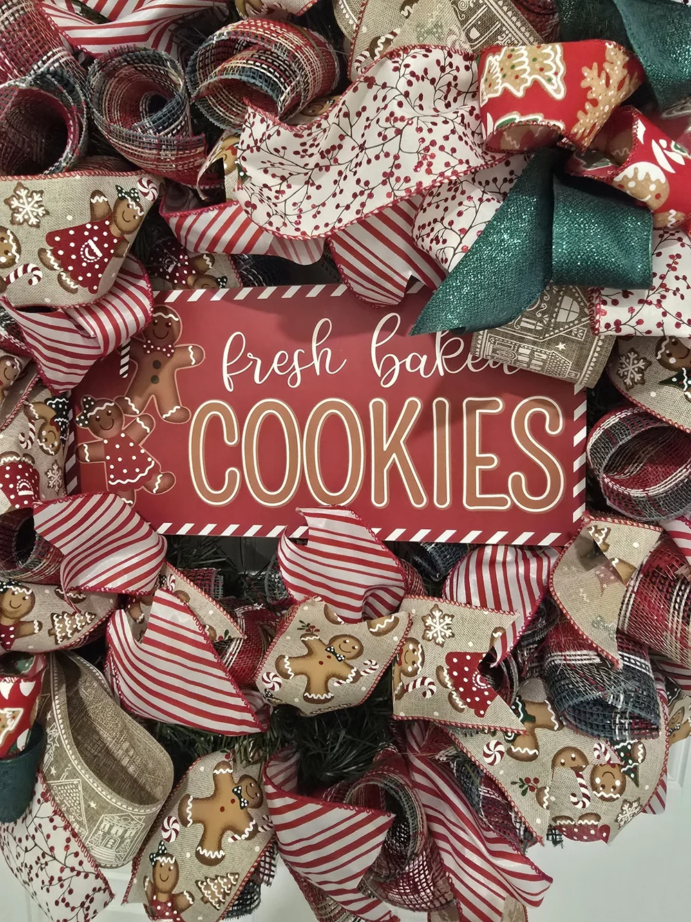 Gingerbread Holiday 'Fresh Baked Cookies' Wreath Christmas